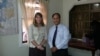 អ្នក​រាយការណ៍​ពិសេស​របស់​អង្គការ​សហ​ប្រជា​ជាតិ​ស្តី​ពី​សិទ្ធិ​មនុស្ស​នៅ​កម្ពុជា​លោក​ស្រី​ ​រ៉ូណា​ ស្មីត (​Rhona Smith​) និង​លោក​ណៃ វង់ដា​ ​មន្ត្រី​ការពារ​សិទ្ធិ​មនុស្ស​នៃ​អង្គការ​អាដហុក ​នៅ​ឯ​ការិយាល័យ​សិទ្ធិ​របស់​អ.ស.ប. កាល​ពី​ថ្ងៃ​ទី​២១​ ខែ​មិនា​ ឆ្នាំ​២០១៦។​ (រូប​ភាព​ផ្តល់​ដោយ​លោក​ ណៃ​ វង់ដា)