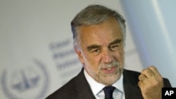 Le procureur de la CPI, Luis Moreno-Ocampo