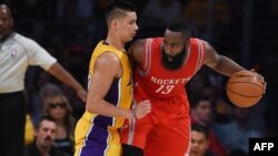 James Harden des Houston Rockets, Staples Center, Los Angeles, Californie, le 28 octobre 2014. 