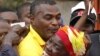 Abel Chivukuvuku em campanha