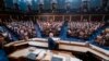 រូបឯកសារ៖ លោក​ប្រធានាធិបតី Joe Biden ថ្លែង​សុន្ទរកថា​ប្រចាំ​ឆ្នាំ​ស្តីពី​ស្ថានភាព​សហរដ្ឋ​អាមេរិក​របស់​លោក​ជាលើក​ដំបូង នៅ​វិមាន​សភា​កាលពី​ថ្ងៃទី១ ខែមីនា ឆ្នាំ២០២២ ក្នុង​រដ្ឋធានី​វ៉ាស៊ីនតោន។