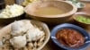 Bakso, salah satu makanan favorit di Indonesia. (Photo: AP Photo/Larry Crowe)