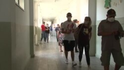 Аналитичари: Негативната кампања ги намали мандатите на СДСМ и на ВМРО-ДПМНЕ