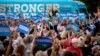 លោកស្រី Clinton ចំណាយ​ថវិកា​ទ្វេ​ដង​​លើស​លោក Trump 