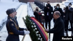 Almanya Başbakanı Olaf Scholz Moskova'da
