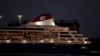 El crucero MS Braemar atracó en el puerto de Mariel, Cuba, el martes, 18 de marzo de 2020, después de que se le impidiera el amarre en diversos puertos de la región.